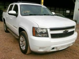  Front Drive Shaft Fits 07-14 SUBURBAN 1500 1145830