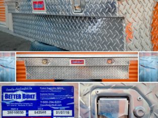 Duralast Toolbox for Fullsize Truckbeds
Features:  Diamond Plate, Latches, Key Entry Lock, and a variety of internal storage compartments.
