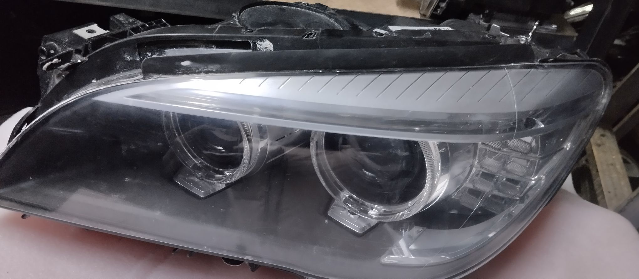 BMW 7 series headlight
